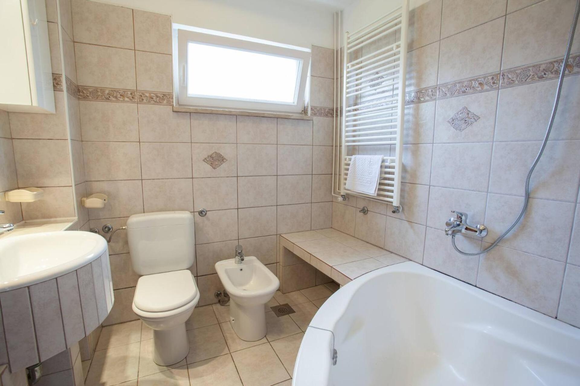 Apartments & Rooms Dekanic Baška Extérieur photo