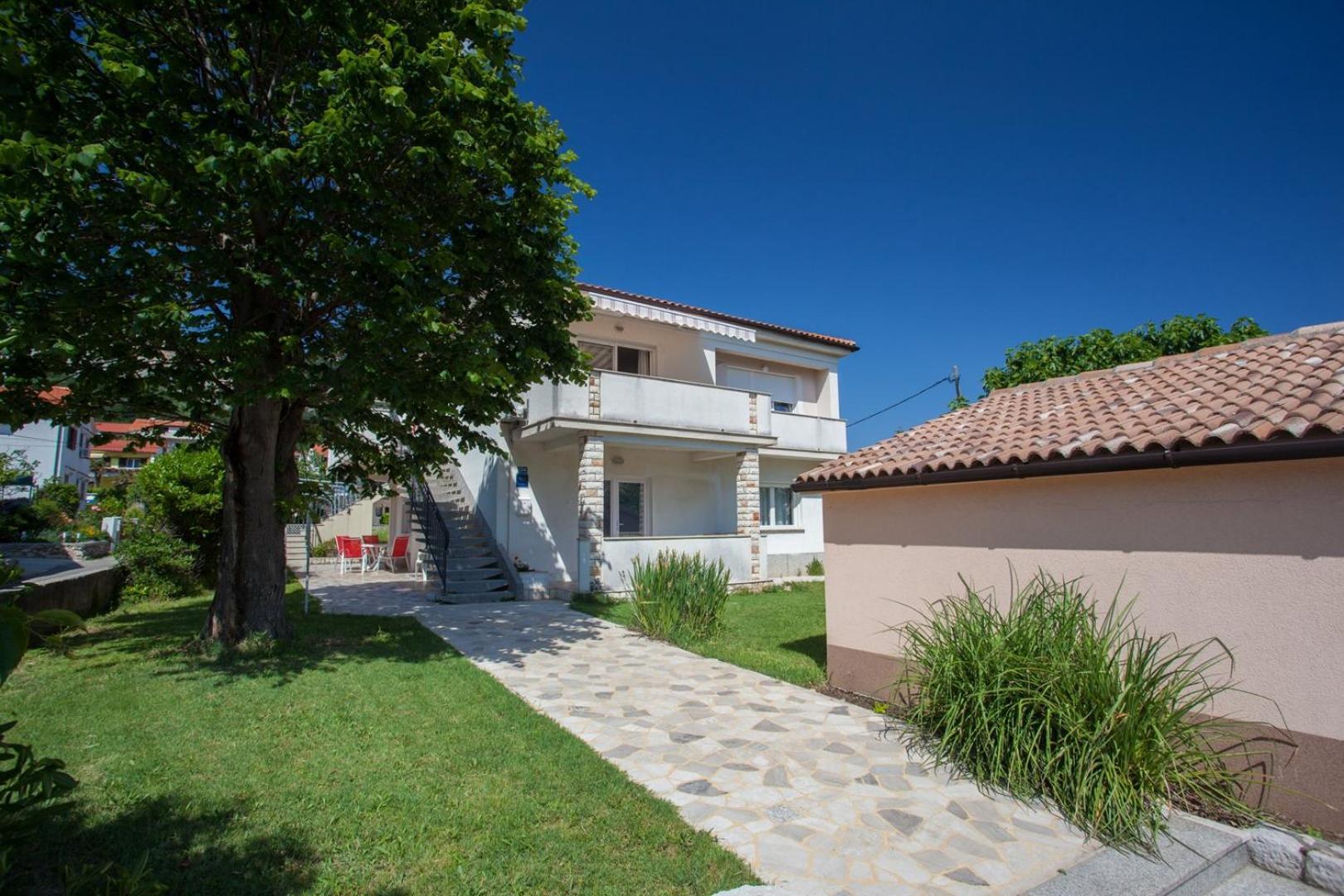 Apartments & Rooms Dekanic Baška Extérieur photo